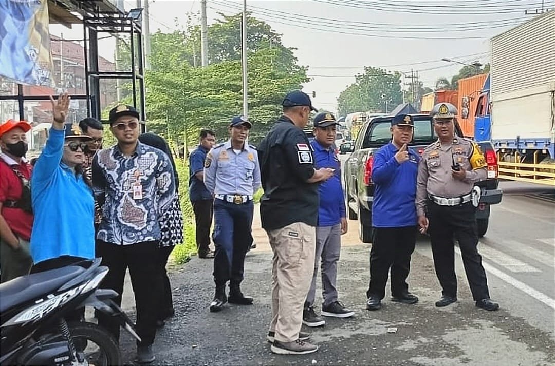 Dishub Kota Mojokerto Siagakan ATCS untuk Atasi Kemacetan Selama Libur Nataru 2024 Dishub Kota Mojokerto Siagakan ATCS untuk Atasi Kemacetan Selama Libur Nataru 2024