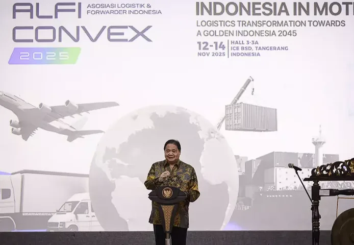 Menteri Koordinator Bidang Perekonomian, Airlangga Hartarto, saat peluncuran ALFI Convex 2025 di Kemenko Prekonomian, Jakarta(2/7).