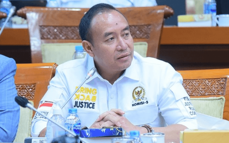 Didik Mukrianto: Penyadapan Tanpa Dasar Hukum Adalah Pelanggaran HAM Serius 1 Wakil Sekretaris Jenderal Partai Demokrat, Didik Mukrianto.
