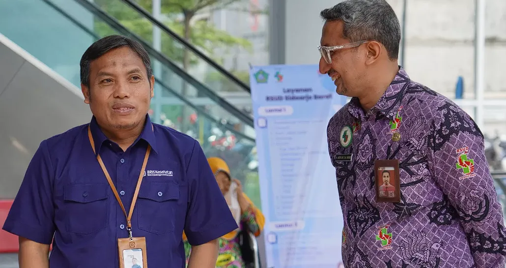 BPJS Kesehatan Cabang Sidoarjo Tegaskan Tidak Ada Pembatasan Hari Rawat Inap Bagi Peserta JKN 1 Kepala BPJS Kesehatan Cabang Sidoarjo, Munaqib(kiri).