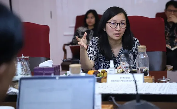 Jurist Tan, mantan Staf Khusus Menteri Pendidikan, Kebudayaan, Riset, dan Teknologi (Mendikbudristek) periode 2019–2024.