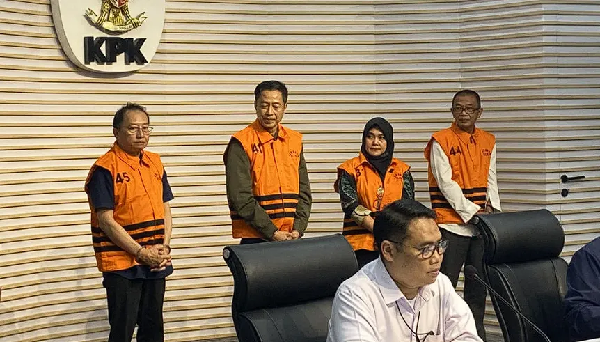 4 tersangka kasus dugaan tindak pidana korupsi berupa pemerasan terkait pengurusan Rencana Penggunaan Tenaga Kerja Asing (RPTKA) di lingkungan Kementerian Ketenagakerjaan (Kemnaker).