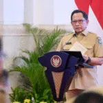 Menteri Dalam Negeri (Mendagri) Tito Karnavian mengusulkan peningkatan dana operasional bagi kepala daerah, mulai dari bupati, wali kota, hingga gubernur.