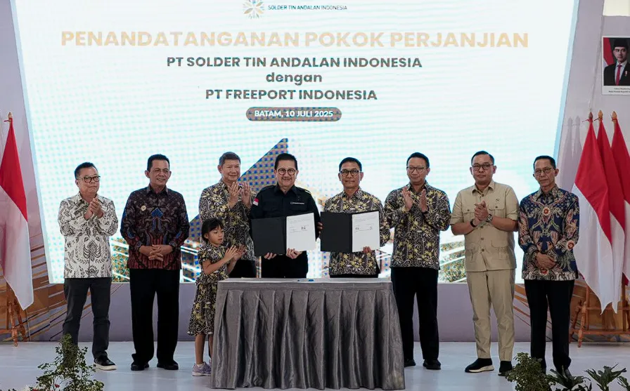 Penandatanganan Pokok Perjanjian PT Solder Tin Andalan Indoensia dengan PT Freeport Indonesia.