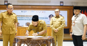 Kegiatan Kick Off Penerapan Manajemen Talenta dan Pembekalan Peserta Penilaian Kompetensi ASN Tahun 2025 yang digelar di Kantor Bupati Gresik, Senin (28/7).