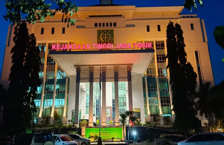 Gedung Kejaksaan Tinggi Jawa Timur.