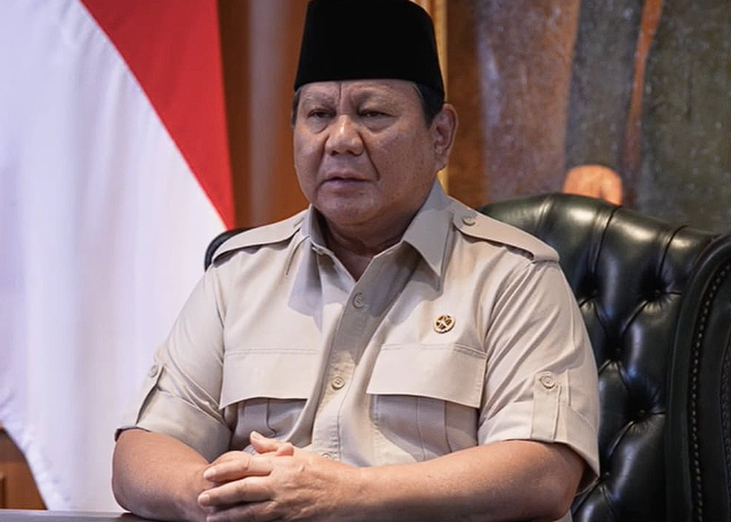 Presiden Prabowo Kecewa Tewasnya Driver Ojol Dilindas Rantis Brimob, Perintahkan Penyelidikan Transparan 1 Presiden Republik Indonesia, Prabowo Subianto, menyampaikan rasa kecewa dan keprihatinan mendalam atas peristiwa tragis yang menewaskan seorang pengemudi ojek online (ojol), Affan Kurniawan (21).