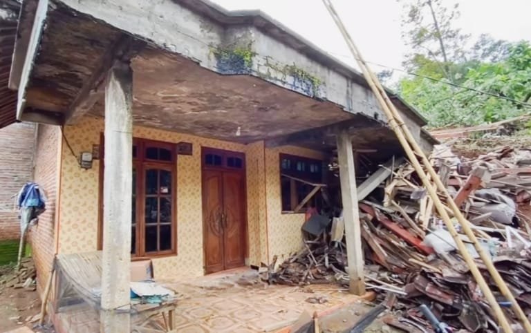 Kesaksian Sanimen Detik-Detik Menegangkan Selamat dari Longsor Maut di Wonosalam Jombang