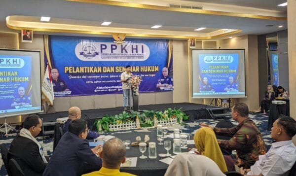 DPC PPKHI Mojokerto Raya Resmi Dilantik, Wakil Bupati Terpilih dr. Rizal Tekankan Sinergitas dan Supremasi Hukum 1 DPC PPKHI Mojokerto Raya Resmi Dilantik, Wakil Bupati Terpilih dr. Rizal Tekankan Sinergitas dan Supremasi Hukum