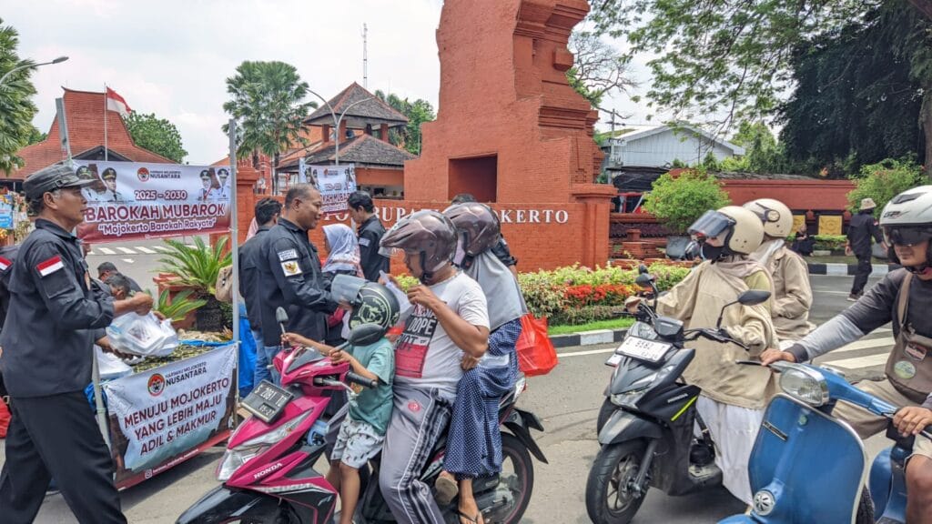 HMN Gelar Aksi Bagi Makan Gratis di Mojokerto, Aktualisasi Dukung Program Presiden Prabowo