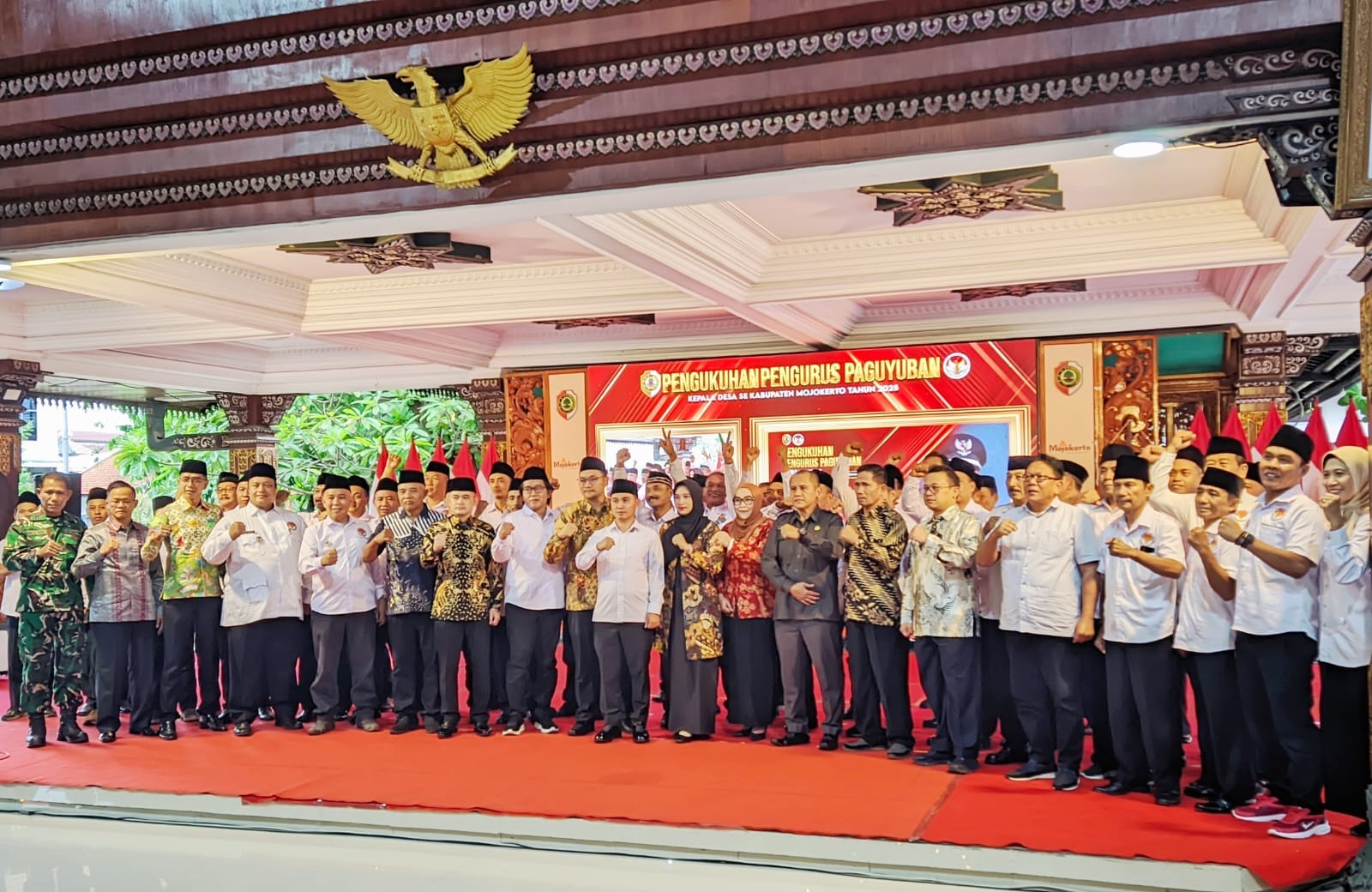 Forkopimda Kabupaten Mojokerto bersama Pengurus Paguyuban Kepala Desa (PKD).