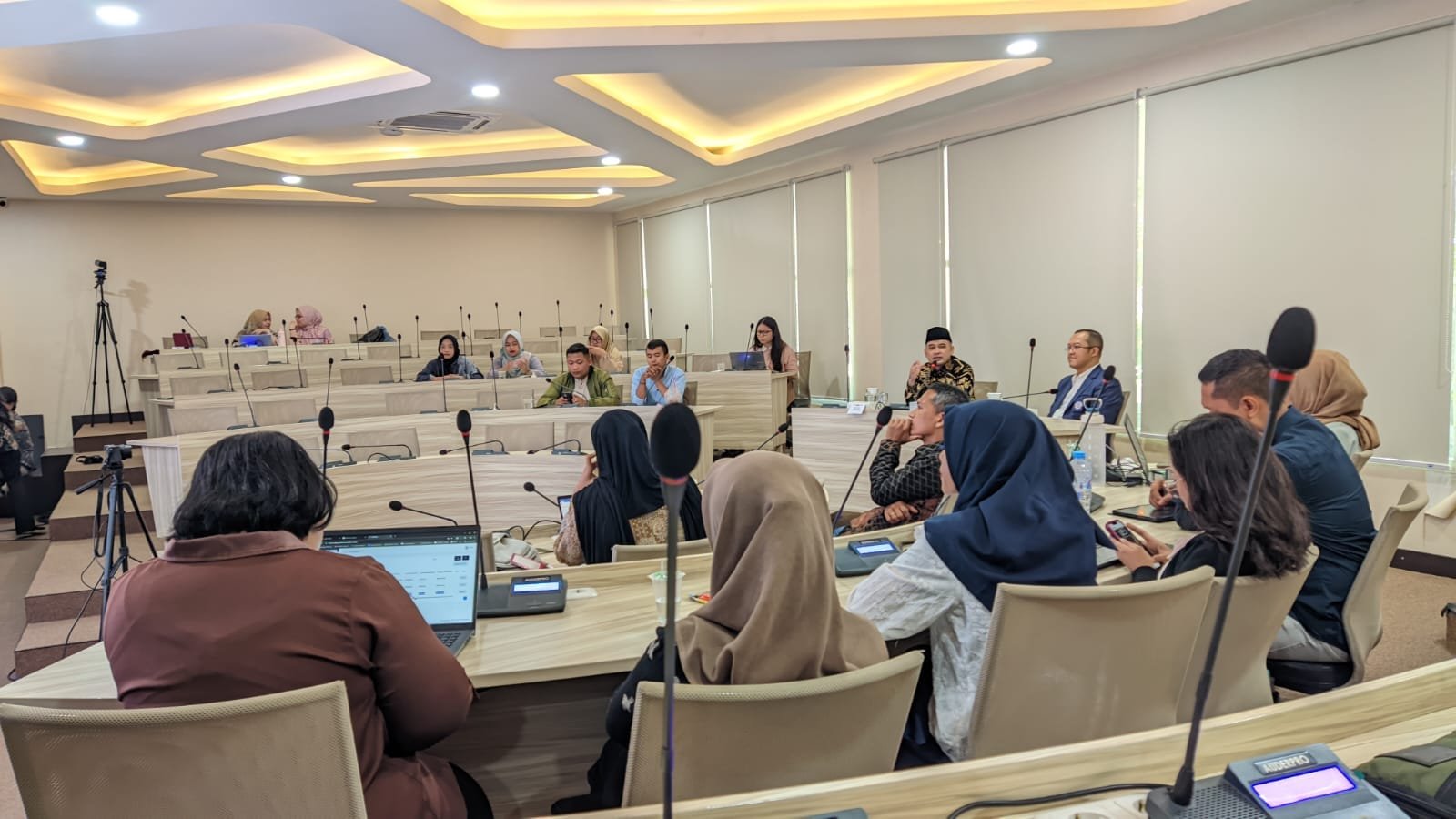 Dr. H. M. Afif Zamroni, Lc., M.E.I berikan Kuliah Umum Pascasarjana Unair, Paparkan Astacita Presiden Pembangunan Desa sebagai Kunci Kemajuan Bangsa