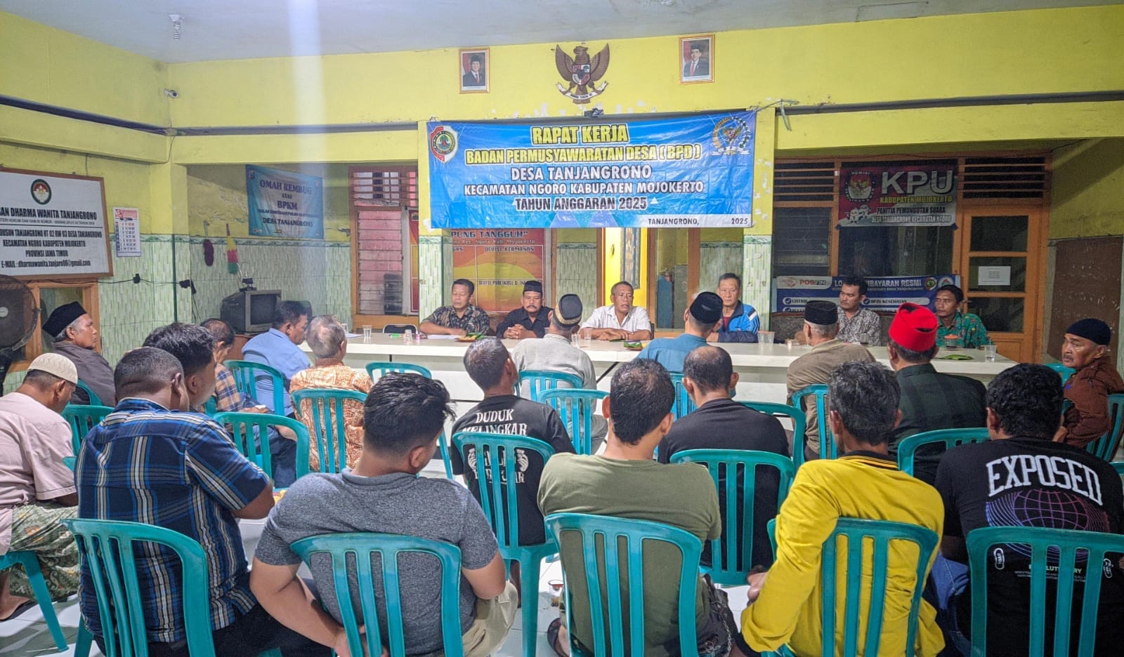 Tuding Banyak Proyek Bermasalah, Tomas Desa Tanjangrono Ngoro Mojokerto ‘Ngluruk BPD’ Tuntut Kejelasan Pemdes