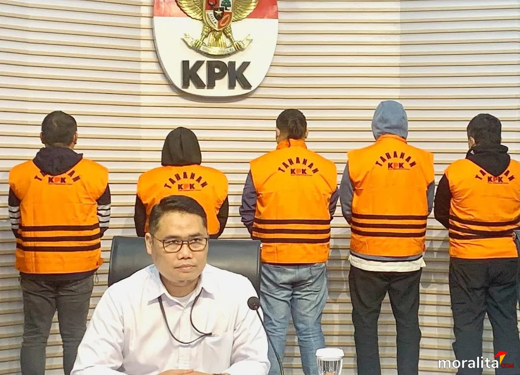 Lelang Fiktif Proyek Jalan Mandailing Sumut, KPK Tahan Kadis PUPR dan Bos Kontraktor