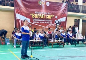 Bupati Mojokerto Tegaskan Tak Ada Kewajiban Pembelian Seragam Sekolah di SMP, juga Singgung Agenda Rotasi Jabatan