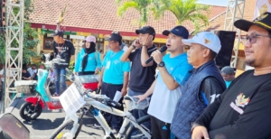 Suasana Meriah Jalan Santai HUT RI Di Jombang Bersama Stafsus Kemendes Gus Afif