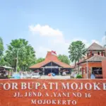 Foto: Tampak depan Kantor Bupati Mojokerto