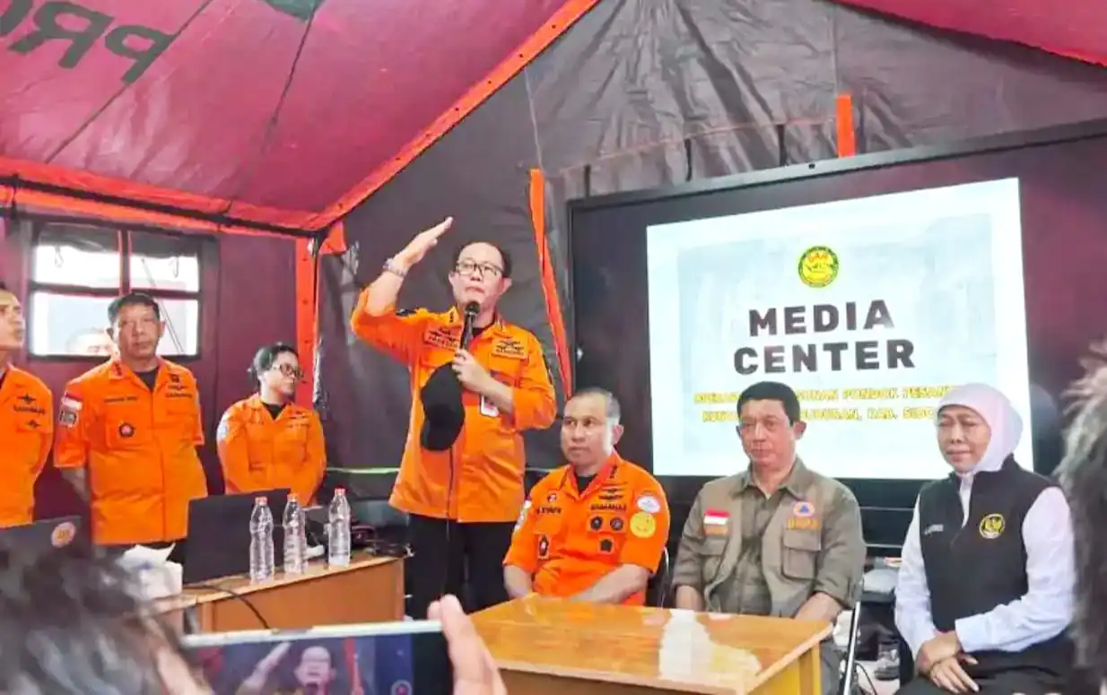Basarnas Deteksi 15 Korban Terjebak Reruntuhan Ponpes Al Khoziny, 7 Responsif 8 Tak Lagi Beri Respon