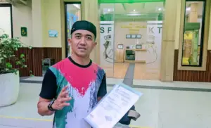 Kasus Ijazah Palsu Anggota DPRD Kediri Resmi Dilaporkan ke Polda Jatim 2 Kasus Ijazah Palsu Anggota DPRD Kediri Resmi Dilaporkan ke Polda Jatim