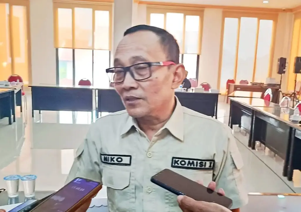 Etis atau PMH? Anggota DPRD Mojokerto Raup Honor Narasumber Jutaan Perjam dari Program OPD yang Mereka Awasi 4 Etis atau PMH? Anggota DPRD Mojokerto Raup Honor Narasumber Jutaan Perjam dari Program OPD yang Mereka Awasi