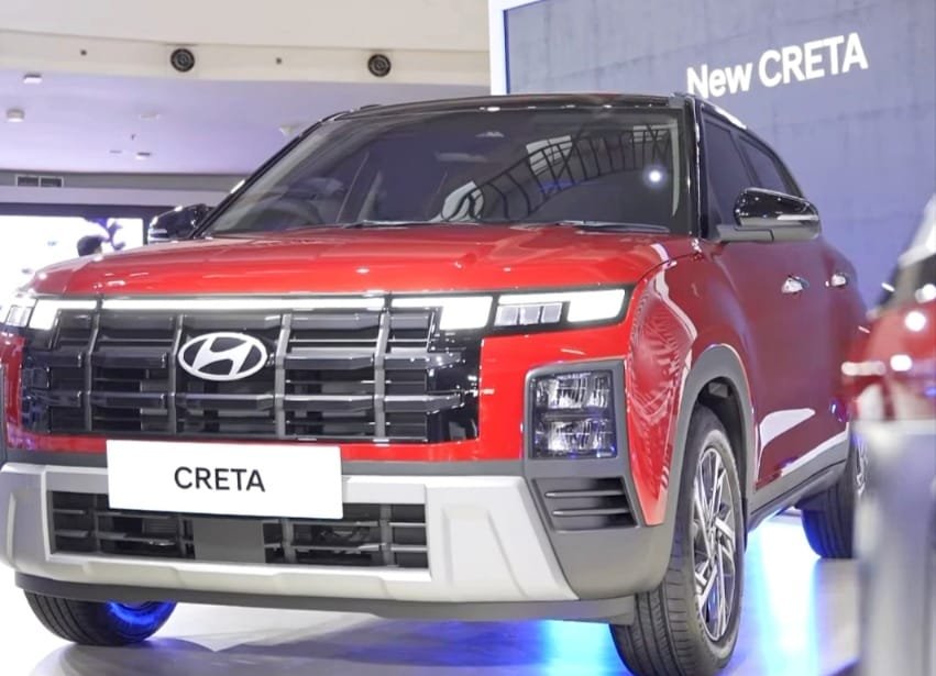 Hyundai Product Presentation by Fransiscus Soerjopranoto, Chief Operating Officer HMID saat usai Peluncuran Hyundai new CRETA N Line Turbo dan new CRETA.