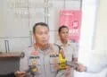 Kabid Humas Polda Jatim, Kombes Pol Dirmanto, saat berikan penjelasan kepada wartawam.
