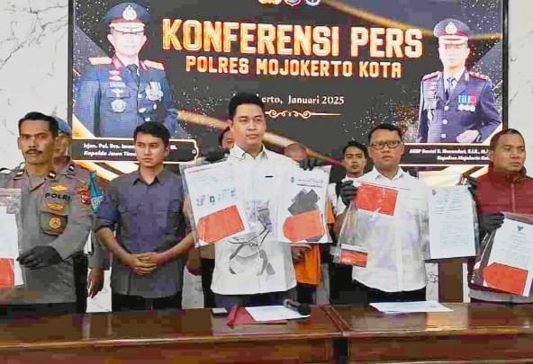 Sekdes Japanan Mojokerto Disel Terkait Korupsi APBDes, Garong Rp 280 Juta