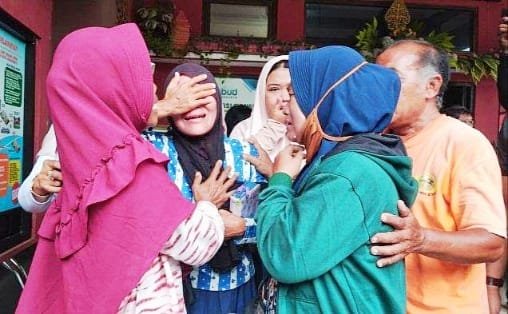 Tolak Teken Damai, Kekecewaan Tuntutan Orang Tua Korban Meninggal SMPN 7 Mojokerto di Pantai Drini