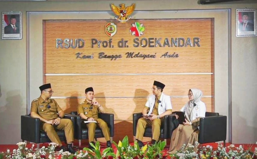 Bupati Mojokerto Resmikan Podcast SIAR DUHA dan Konter RSUD Prof. dr. Soekandar