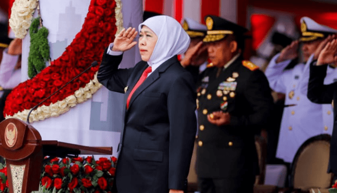 Gubernur Jawa Timur Khofifah Indar Parawansa, Pimpin Upacara Harkitnas 2025