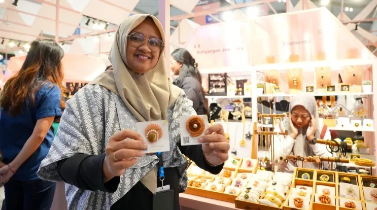 Rosydah, pendiri brand Diamonte