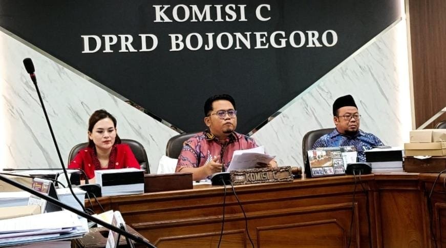 Dewan Perwakilan Rakyat Daerah (DPRD) Kabupaten Bojonegoro, melalui Komisi C, menggelar audiensi bersama.