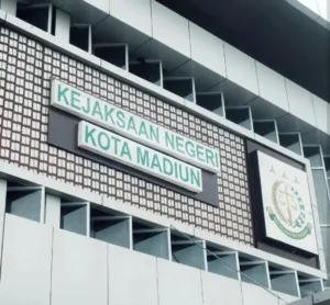 Kantor Kejaksaan Negeri Kota Madiun.