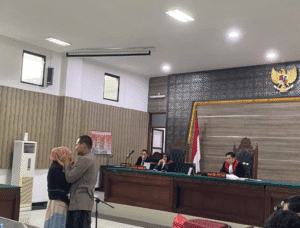 Sidang lanjutan perkara pembunuhan disertai mutilasi terhadap Uswatun Khasanah dengan terdakwa Rohmad Tri Hartanto, alias Antok.
