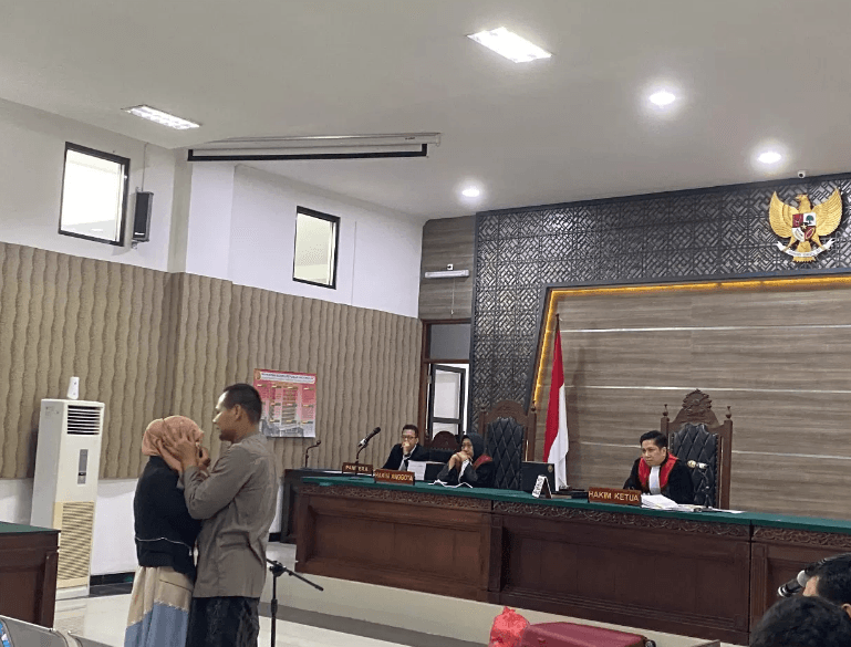 Sidang lanjutan perkara pembunuhan disertai mutilasi terhadap Uswatun Khasanah dengan terdakwa Rohmad Tri Hartanto, alias Antok.