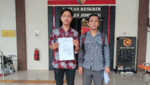 Peserta seleksi, Ferry Leo Ronaldi, secara resmi melaporkan panitia seleksi ke Kepolisian Resor (Polres) Jombang.