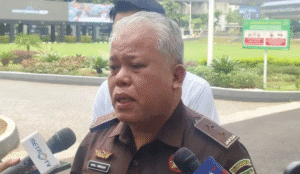 Kepala Pusat Penerangan Hukum Kejaksaan Agung, Harli Siregar, mengonfirmasi proses pelimpahan tersebut kepada media, Senin (30/6).